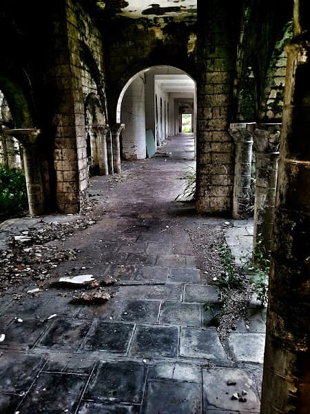 Hình ảnh Di tích Nhà thờ Công giáo dòng Xitô - 2