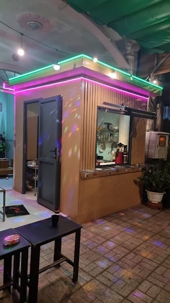 Hình ảnh Hè Phố Coffee - 2