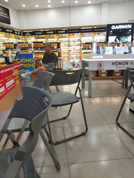 Ảnh bìa TGDD - Nguyễn Tất Thành (Pleiku)