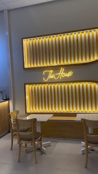 Hình ảnh The House Cafe & Tea - 4
