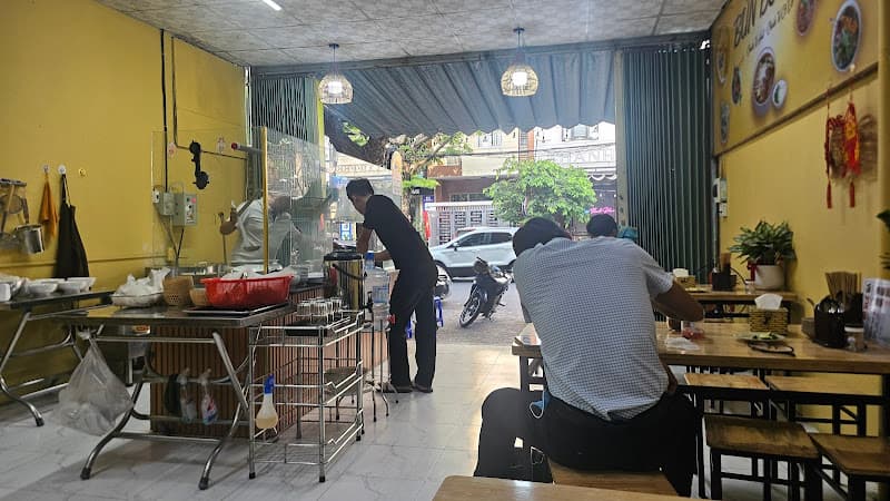 Hình ảnh Bún Bò Huế Na CS2 - 2