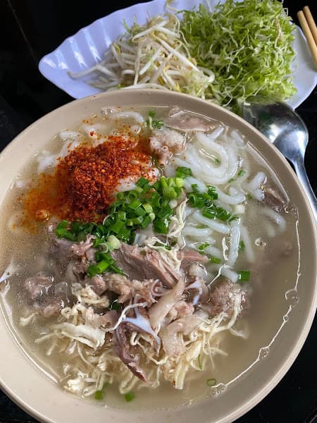 Bánh Canh Bà Già