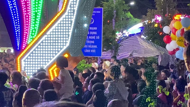 Ảnh bìa Phố đi bộ - Thành phố Sơn La