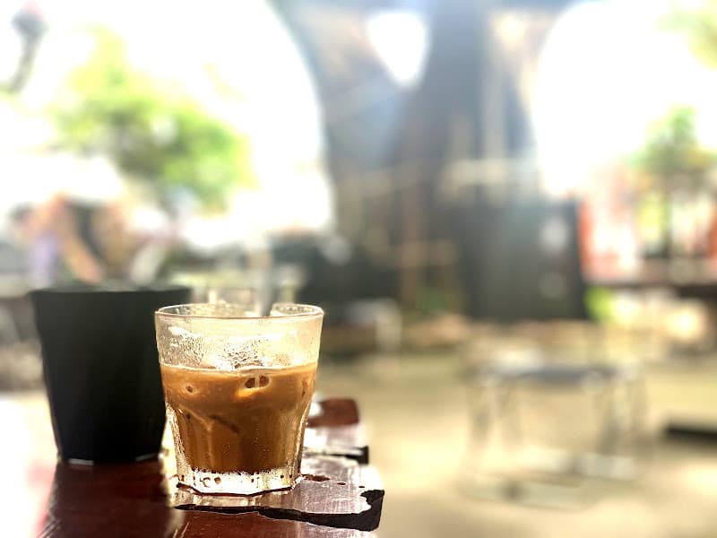 Hình ảnh Ngô Đồng Coffee & Billiard - 2