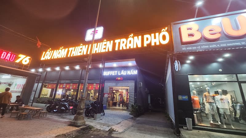 Ảnh bìa LẨU NẤM TRẦN PHỐ - BẾN TRE