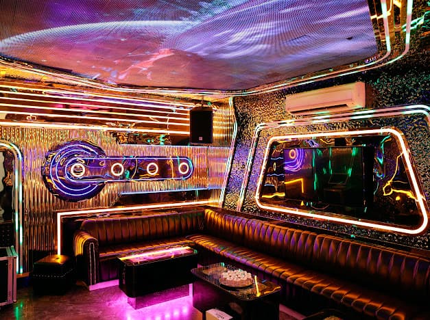 Hình ảnh KARAOKE LUXURY - GIA VIỄN - 4