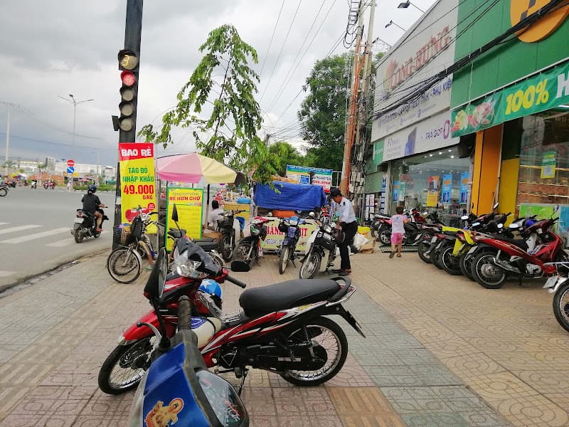 Hình ảnh Bách hóa XANH Giao Long - 3