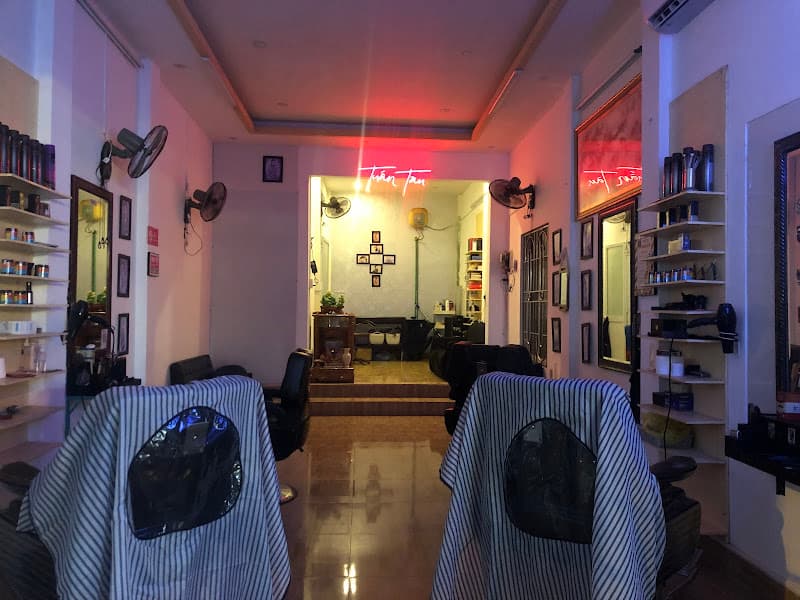 Hình ảnh Tuấn Tàu Barber Shop - 4