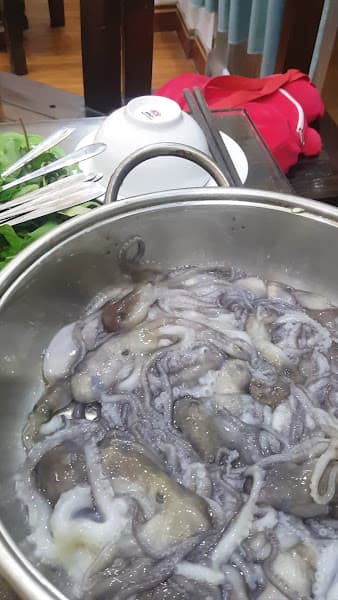 Hình ảnh Dũng Hùng Hải Sản Vân Đồn - 2