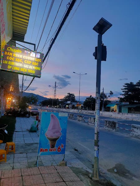 Hình ảnh Thế Giới Phụ Kiện Phước Đồng(PK Điện Thoại) - 2