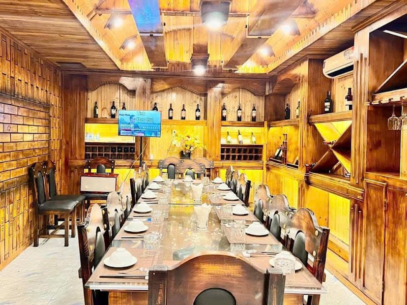 Ảnh bìa Nhà hàng hầm rượu Long Xuyên