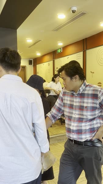 Hình ảnh Starbucks Bà Triệu - 3