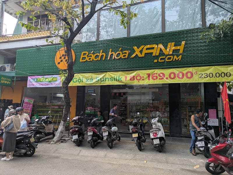 BÁCH HÓA XANH NGUYỄN PHAN VINH