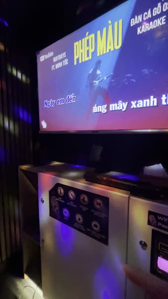 Hình ảnh MUSIC BOX - 4