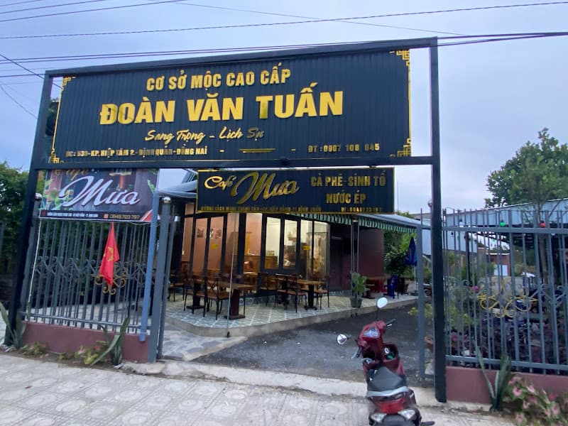 Thị trấn định quán