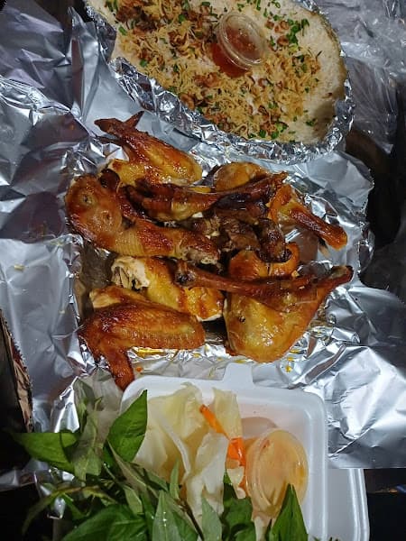 Hình ảnh Quán Cơm Cháy Cây Sanh - 3