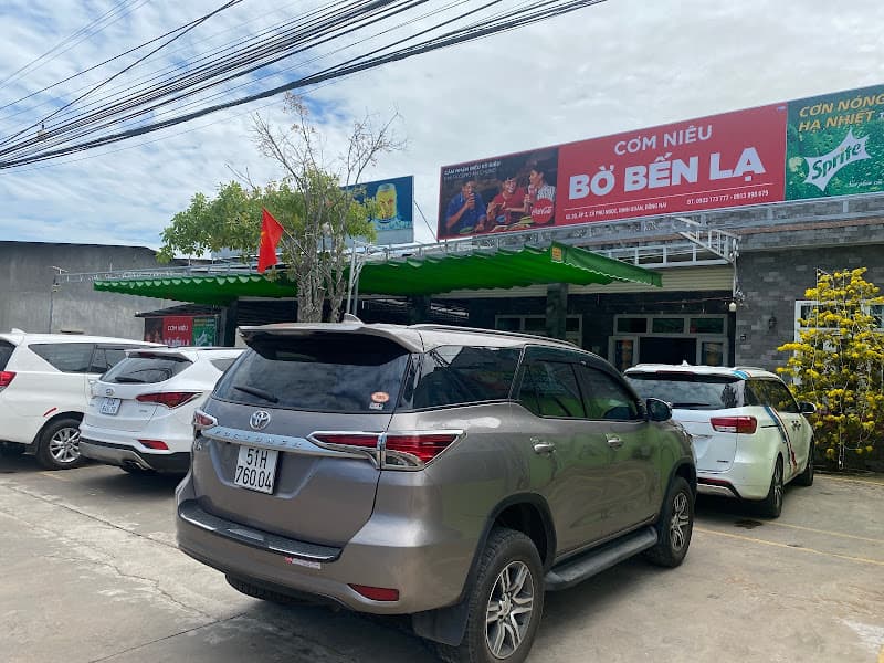 Hình ảnh Cơm Niêu Bờ Bến Lạ (điểm chính xác) - 3