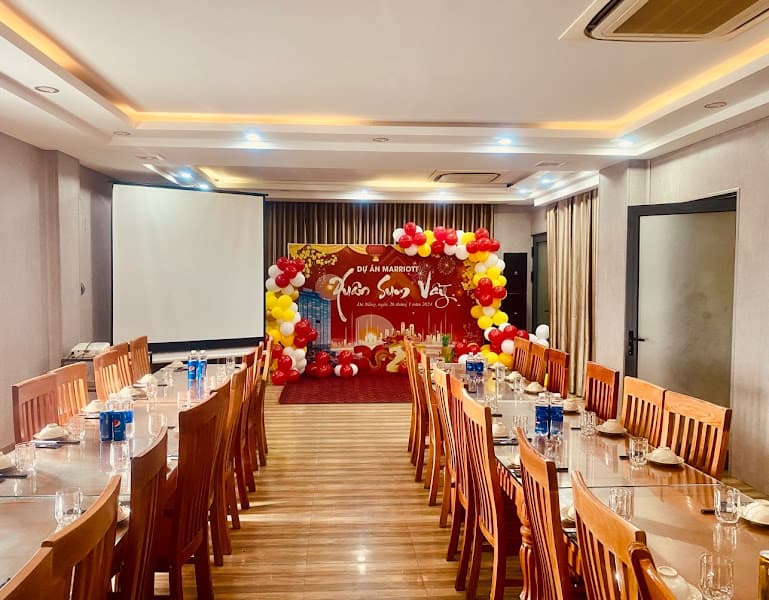 Nhà Hàng Lão Đại