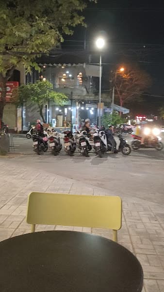 Hình ảnh Highlands Coffee Hoàng Văn Thụ - 4