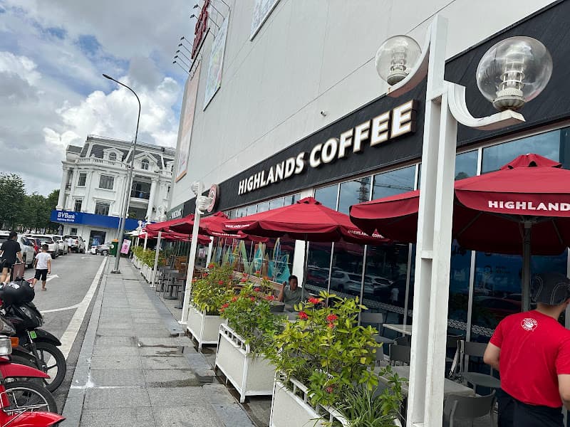 Highlands Coffee Lotte Mart Vinh