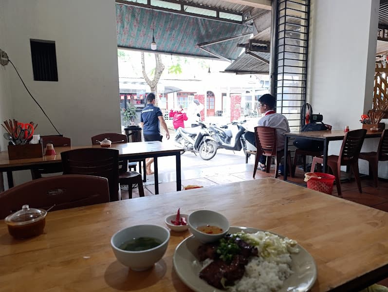 Hình ảnh Mợ Cơm Sườn Nướng - 6