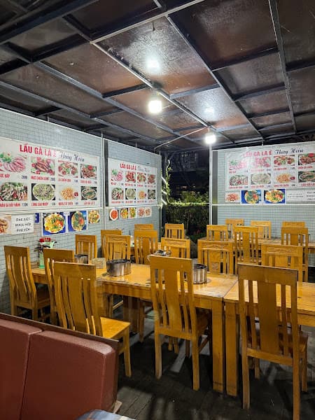 Hình ảnh Lẩu Gà Lá É Thúy Hiếu - 2