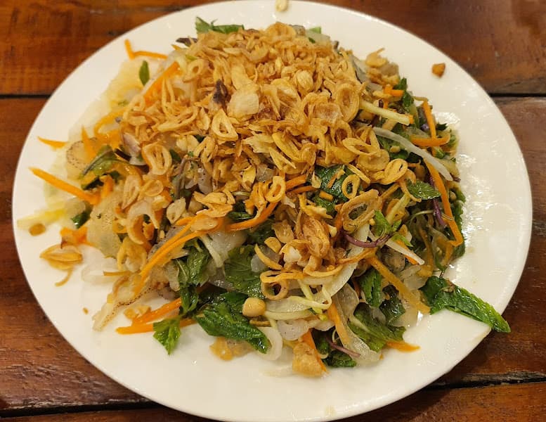 Hình ảnh NHÀ HÀNG VUA CUA CỬA LÒ - địa điểm thưởng thức hải sản tươi sống uy tín tại Cửa Lò - 3