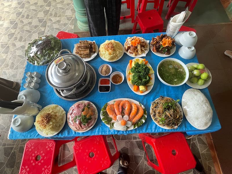 Ảnh bìa NHÀ HÀNG SÁNG NHI