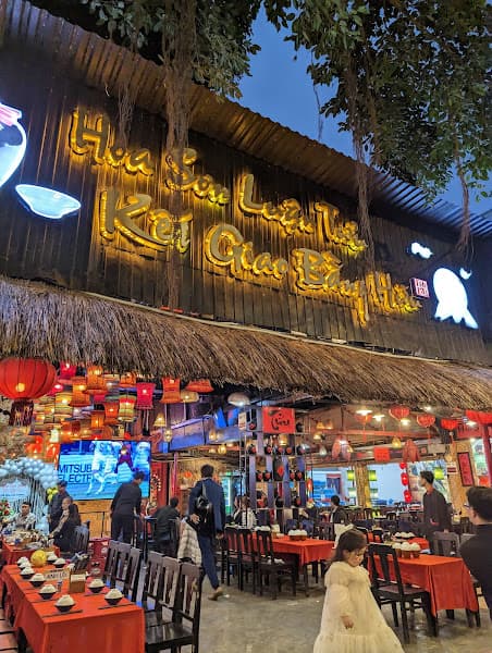 Nhà Hàng Hoa Sơn Quán