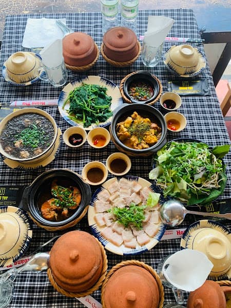 Hình ảnh NHÀ HÀNG CƠM NIÊU - KARAOKE HOÀNG THY - 3