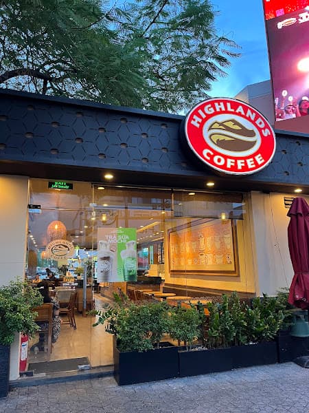 Ảnh bìa Highlands Coffee Vincom Cộng Hòa