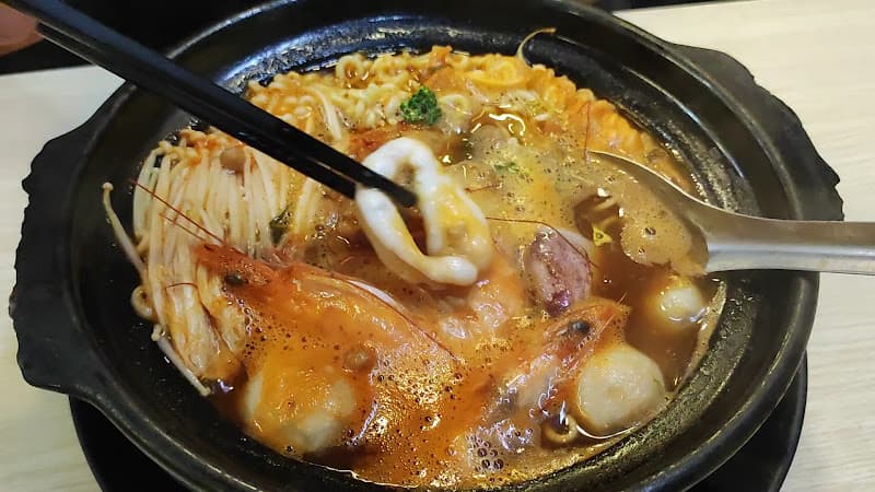 Hình ảnh Mì cay Yagami Ẩm thực lẩu Thái - Nhật - Hàn - 3