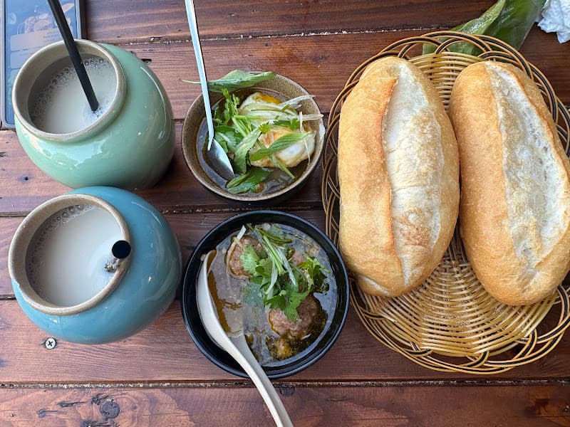 Hình ảnh Bánh mì xíu mại Cô Tuy - 304 Hai Bà Trưng Đà Lạt - 3