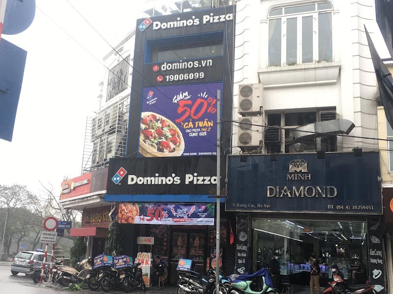 Domino's Pizza Hàng Gai