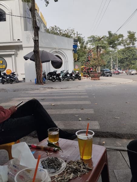 Hình ảnh HELLO KTV KARAOKE - 2