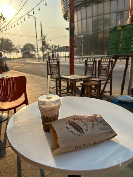 Hình ảnh Healthy Smoothies - Fresh Fruit - Bread - Coffee - 2