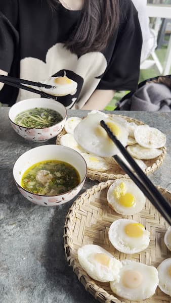 Hình ảnh Bánh căn Bà Hai - 2