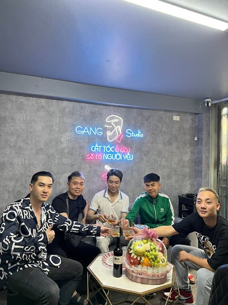 Hình ảnh Chaly Barber - 2