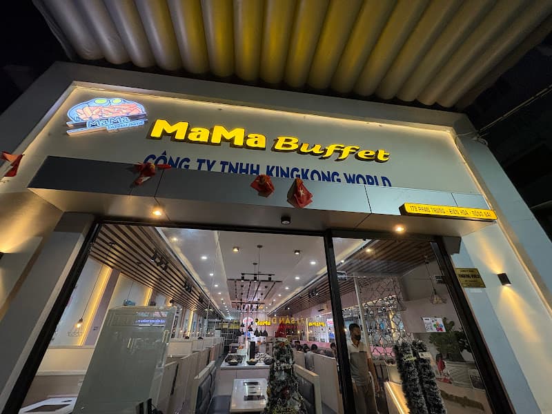 MAMA BUFFET