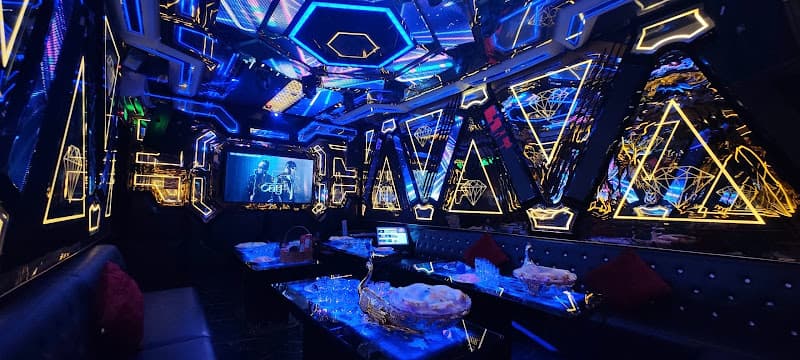 Hình ảnh Karaoke DIAMOND - 3