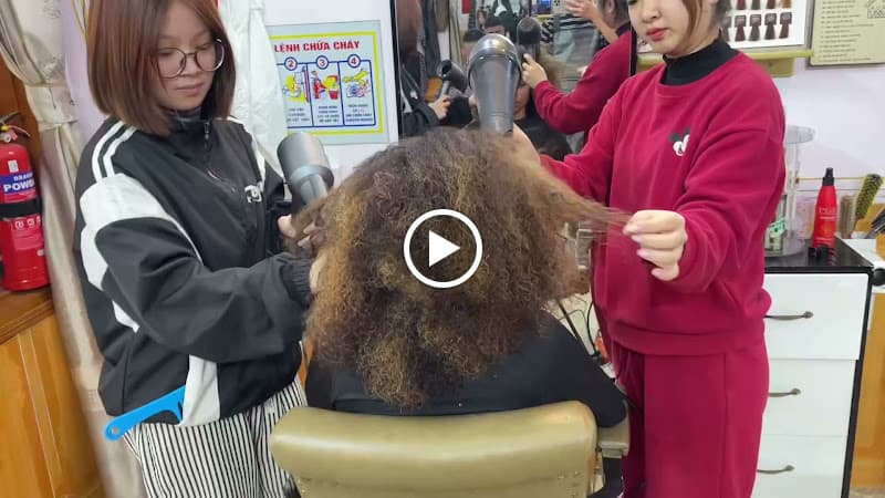 Hình ảnh HAIR SALON KIÊN TRÌ ( Hair Cuts ) - 2