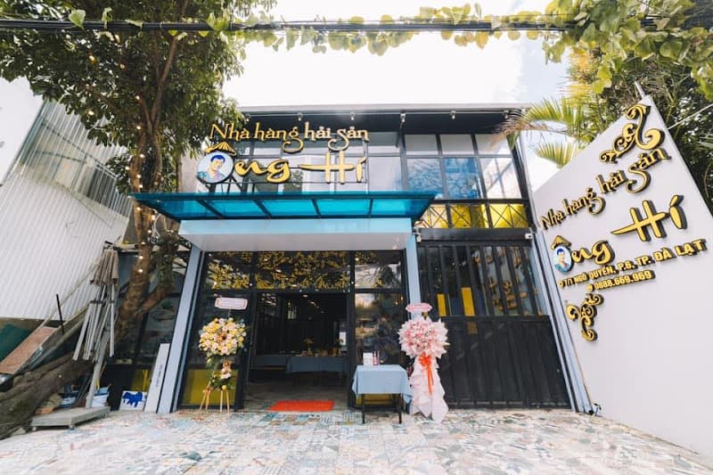 Nhà Hàng Hải Sản Ông HÍ