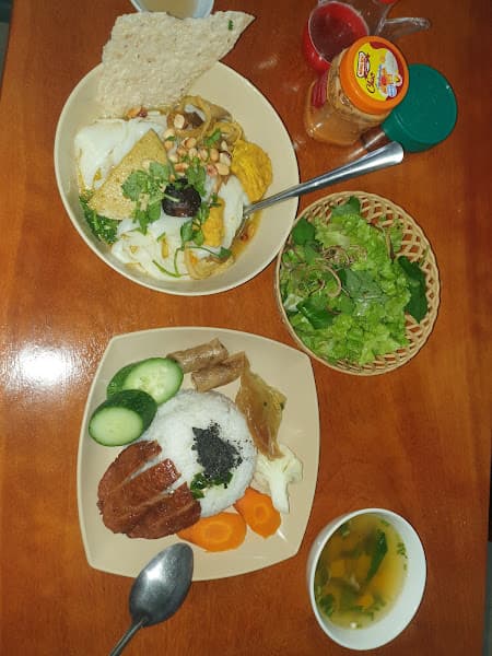 Cơm chay Hoàng Kim