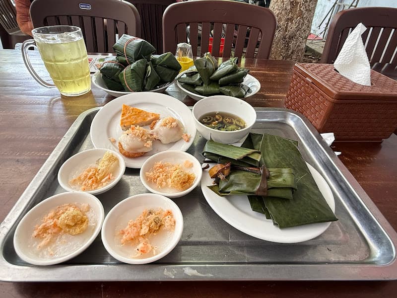 Hình ảnh Bánh Bèo Nậm Lọc Bà Đỏ - 2