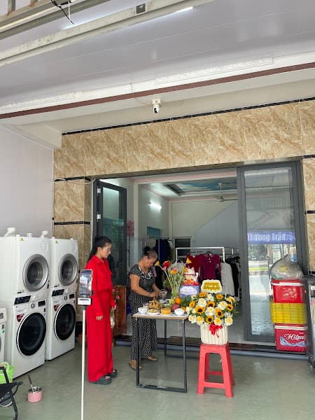 Hình ảnh Tiệm Giặt Sấy Thương Trần - 2