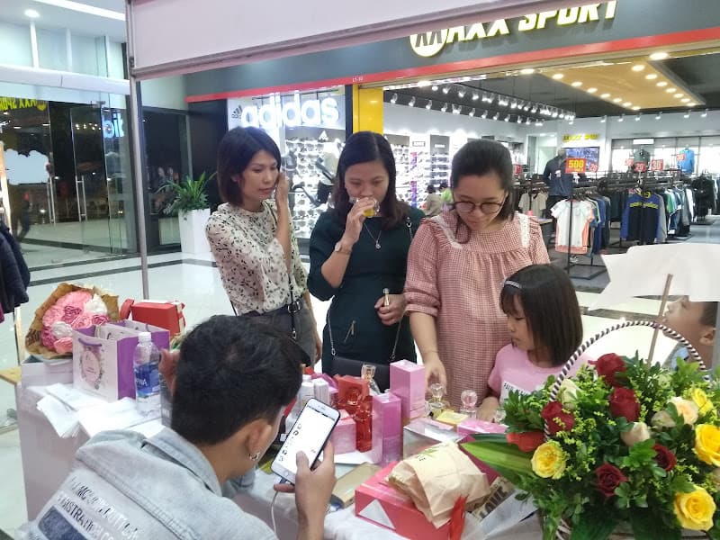 Hình ảnh Thế Giới Di Động - 2