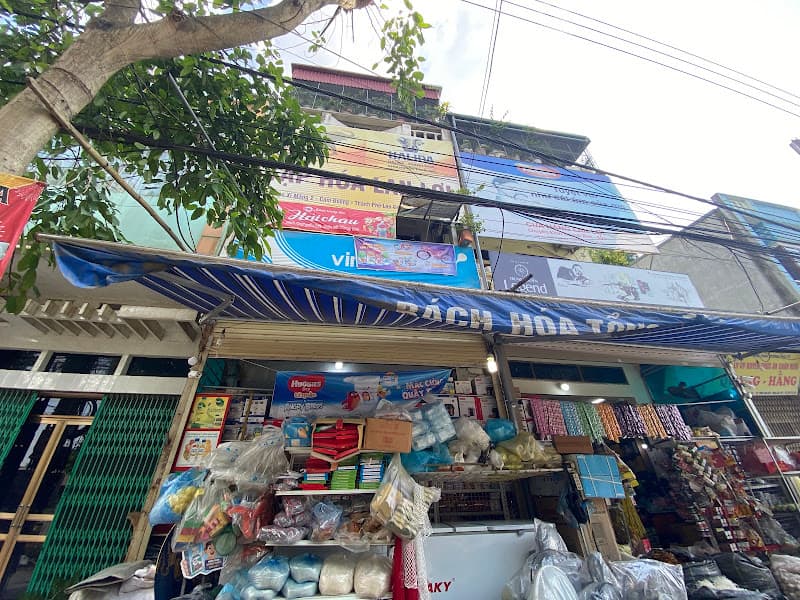 Cửa hàng bách hóa Lan Lợi