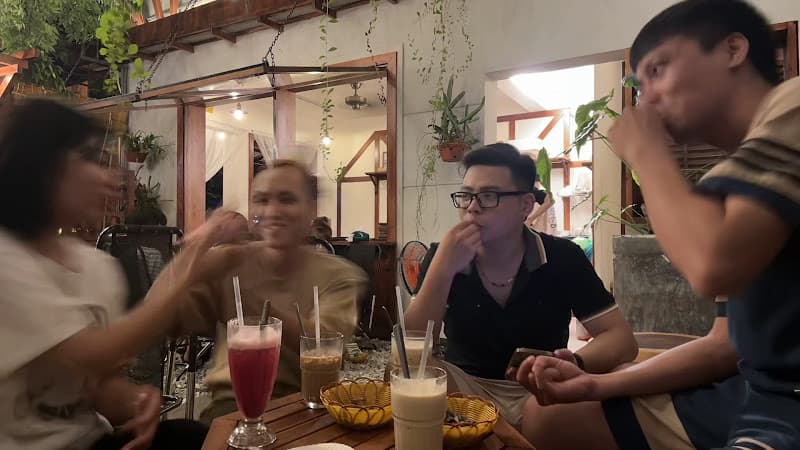 Hình ảnh Tiệm Cafe Nâu - 3