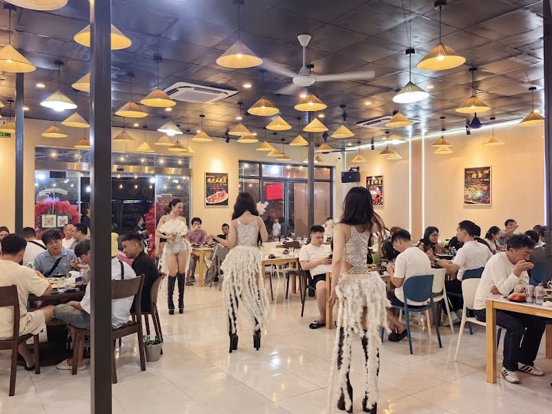 Hình ảnh Nhà Hàng Hải Sản Mỹ Khê - 岘港美溪海鲜大排档 - 3