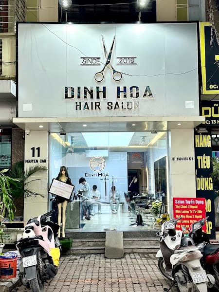 Hình ảnh Dinh Hoa hair salon - 2